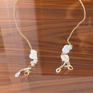 Pearl Sunglass Chain